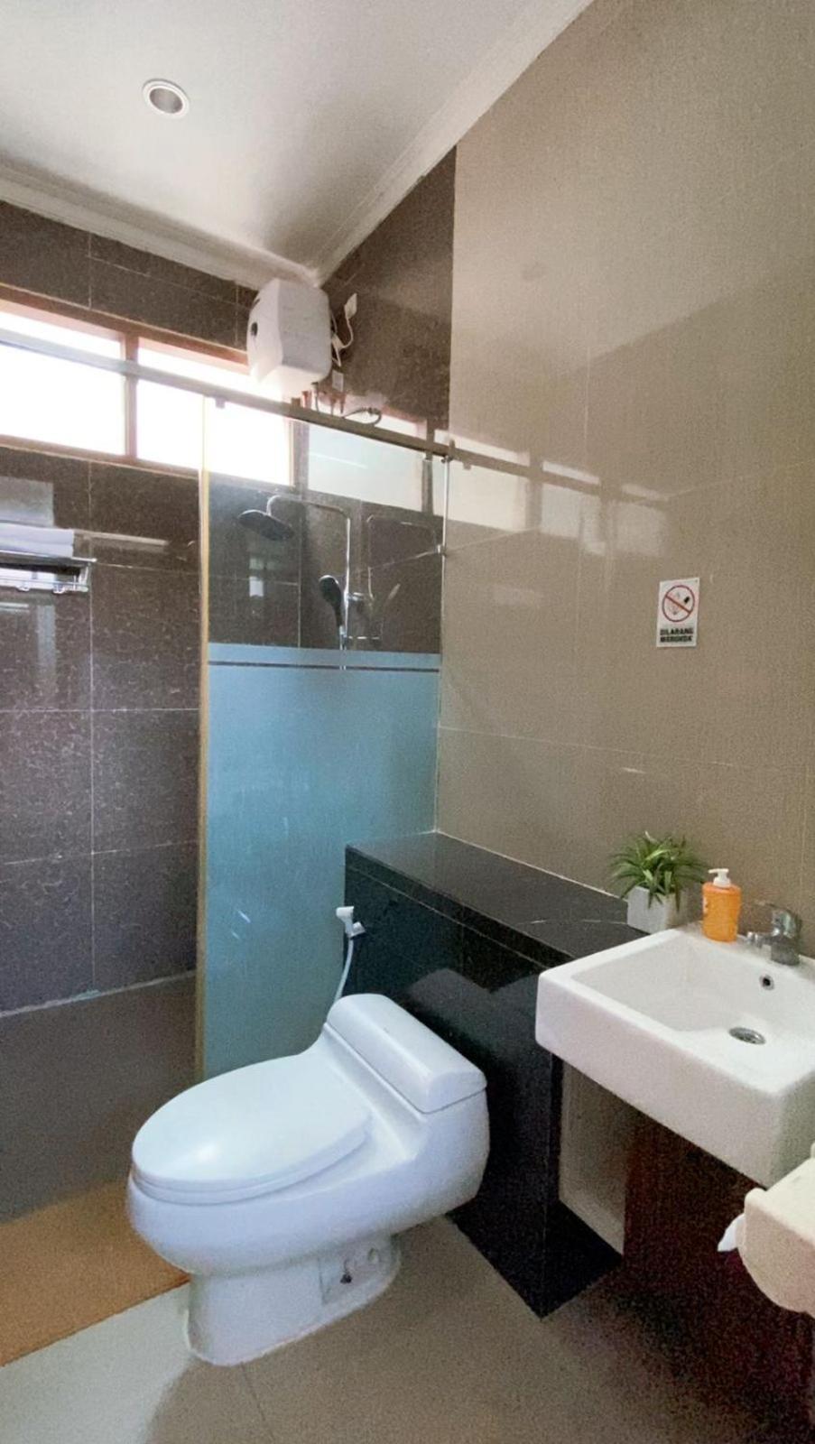 Kirana Residence By Sampai Coliving يوغياكارتا المظهر الخارجي الصورة